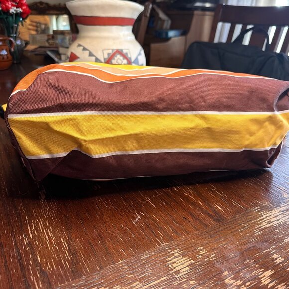 Sunset Colored Weekend Tote Lightweight Travel Bag - Picture 6 of 12